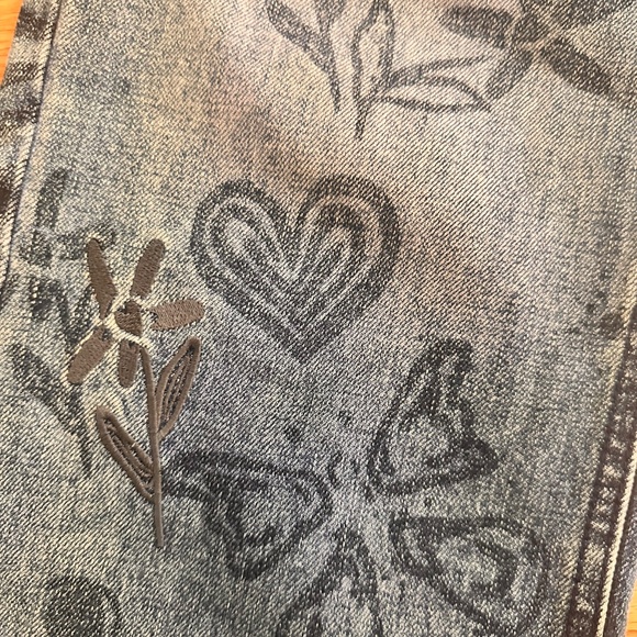 Urban Outfitters BDG NWOT Doodle Cowboy Jean (29) - Picture 12 of 16